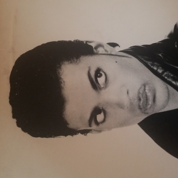 PRINCE AND THE REVOLUTION / KISS ALBUM - Picture 5 of 5
